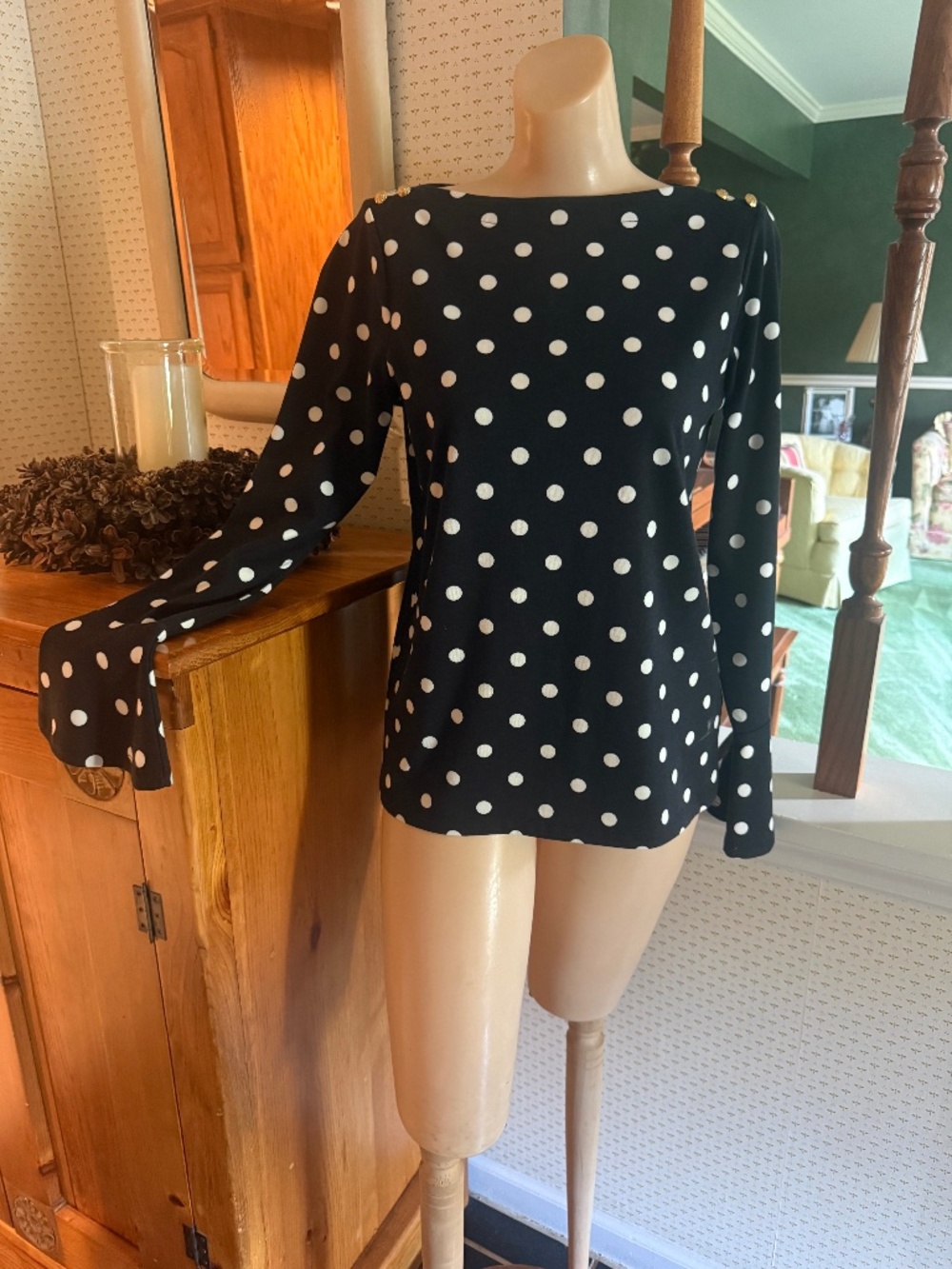 RALPH LAUREN BELL SLEEVE, BOAT NECK, POLKA DOT TOP, SIZE SMALL, BLACK ON WHITE